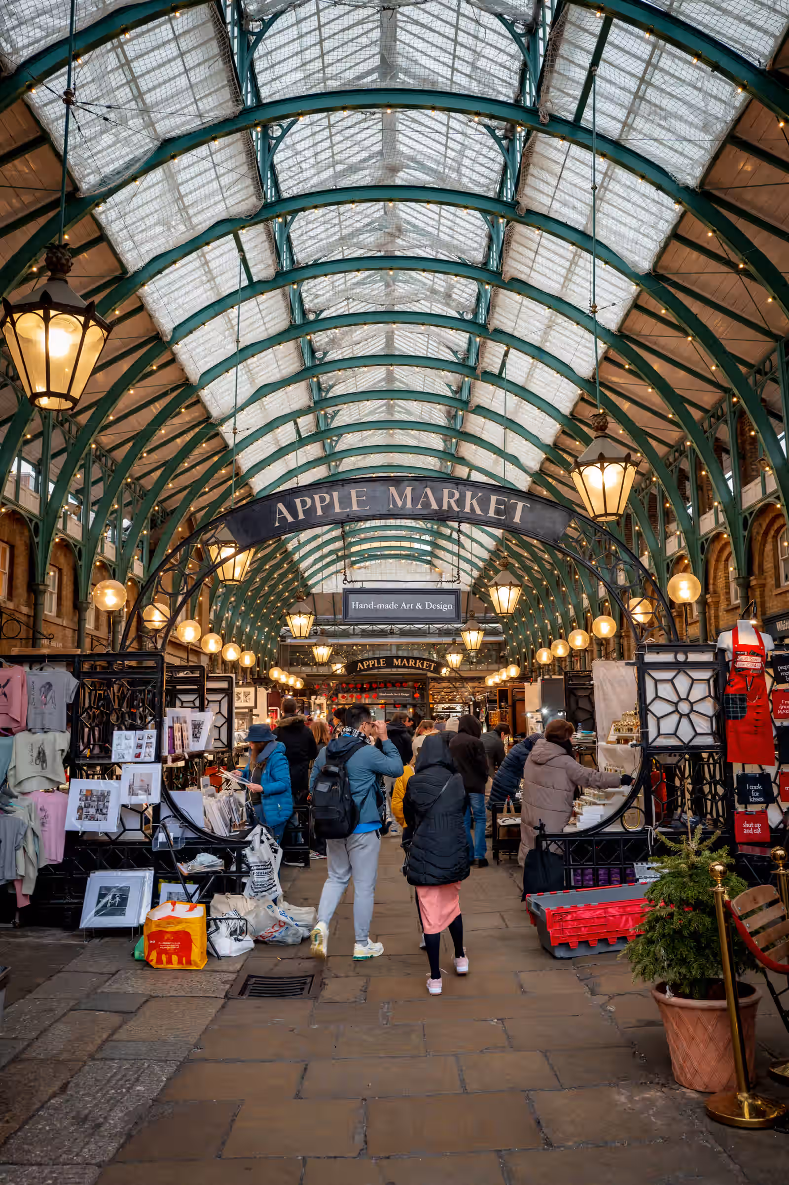 the Apple Market